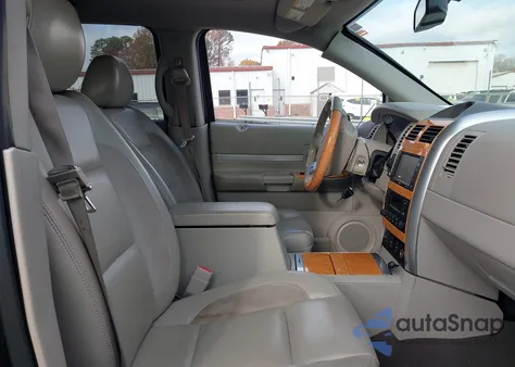 2008 Chrysler Aspen Limited из США, поврежденный, VIN 1A8HW58298F145883